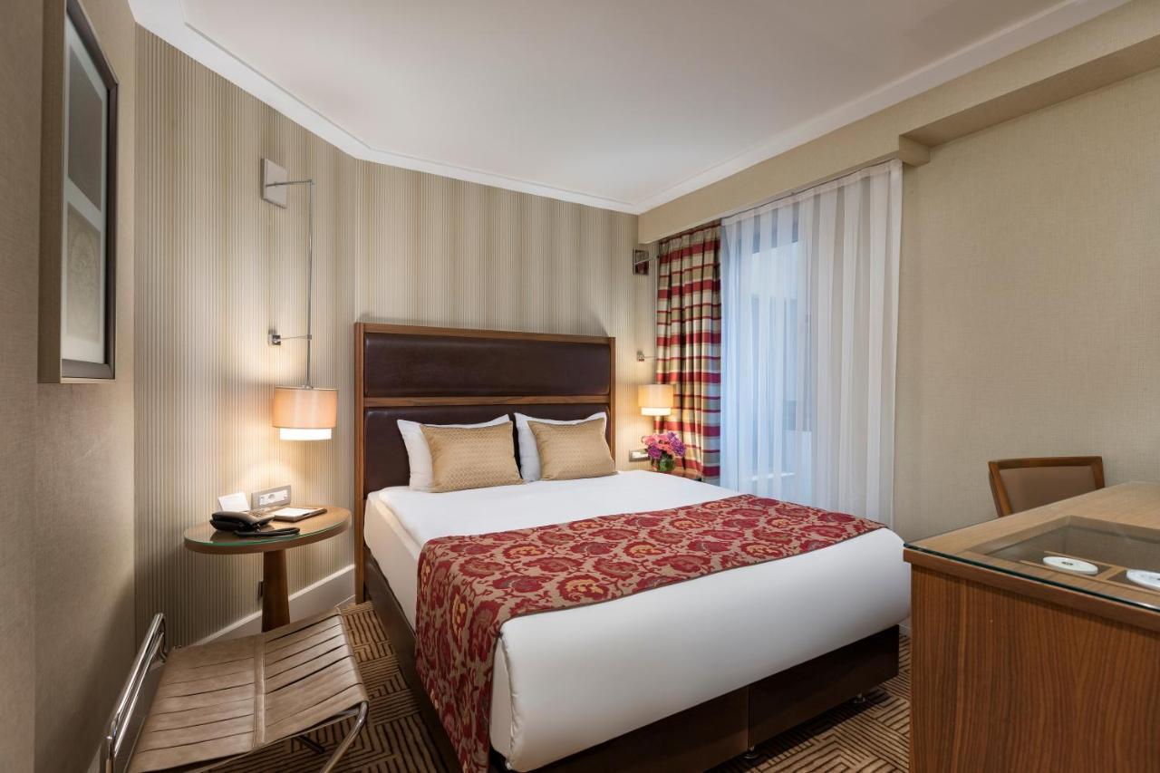 Quarto Superior com Cama de Casal ou 2 de Solteiro