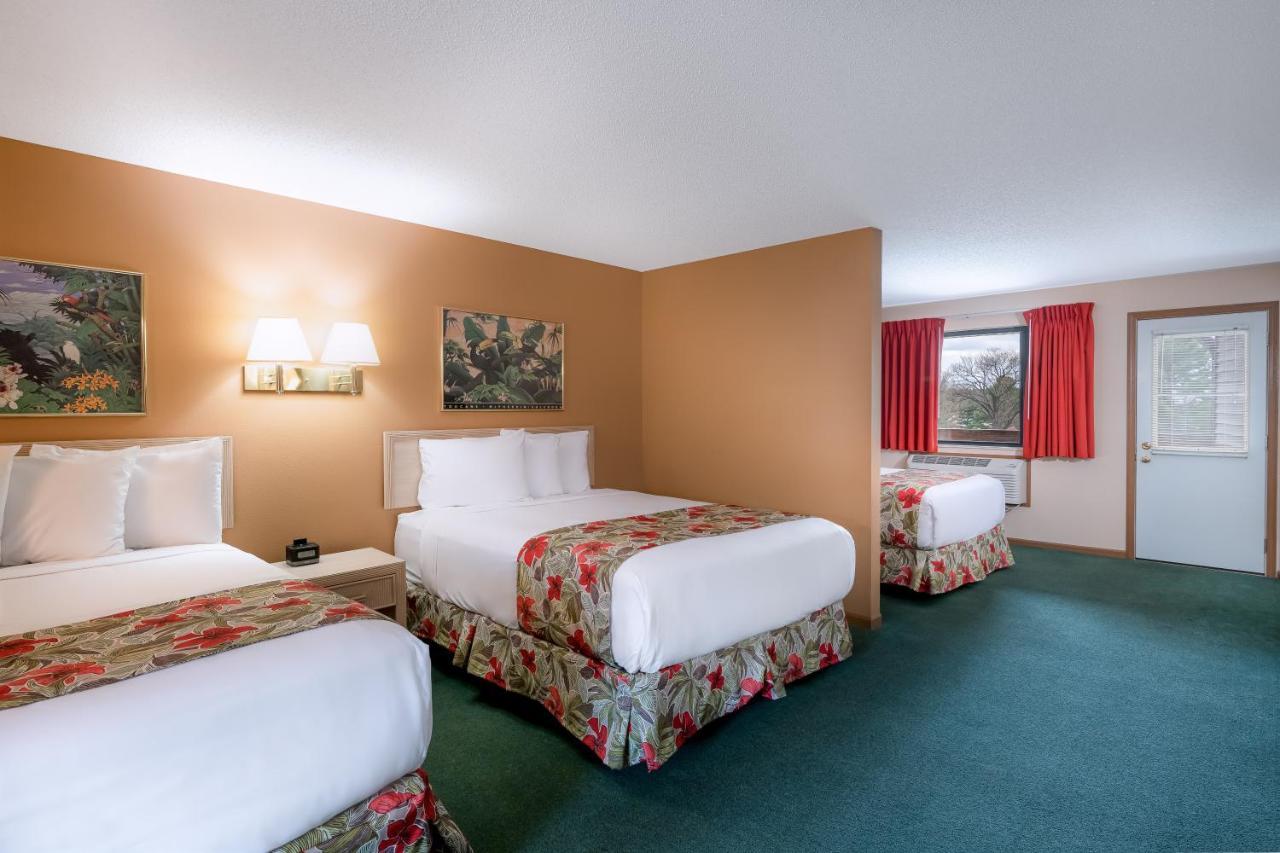 Family Suite Balcony