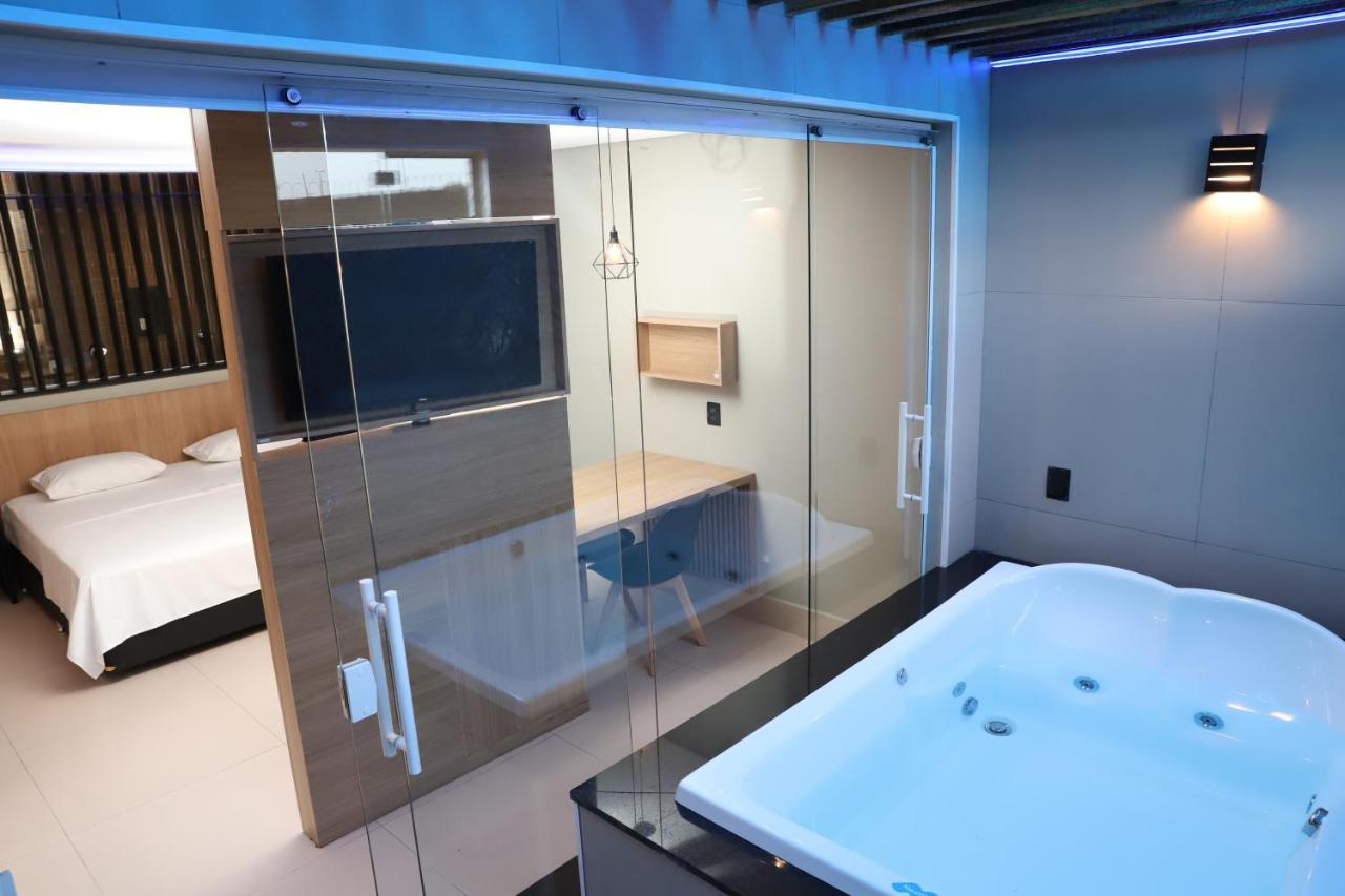 King Room Spa Bath