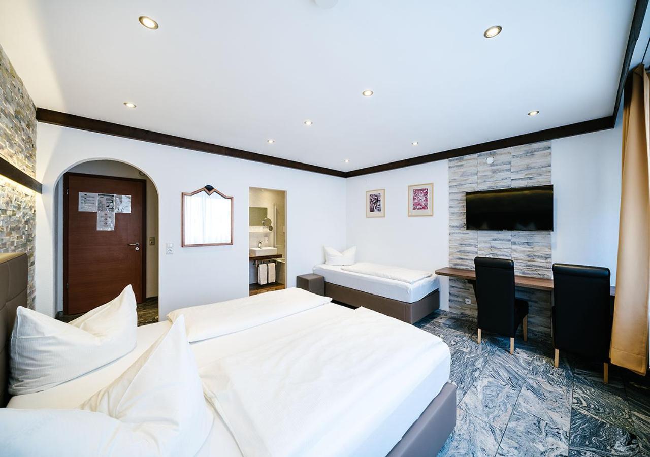 Classic Triple Room