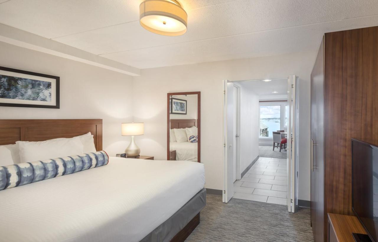 One-Bedroom Standard
