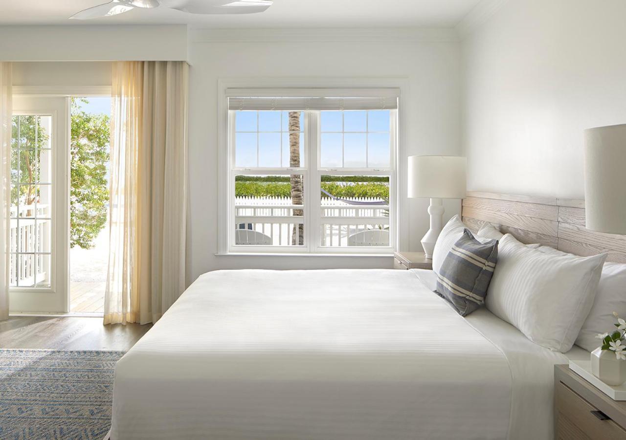 King Room with Partial Water View