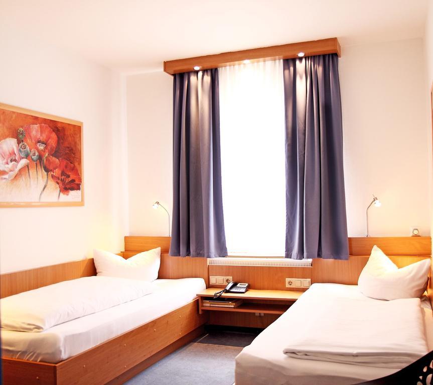 Zweibettzimmer