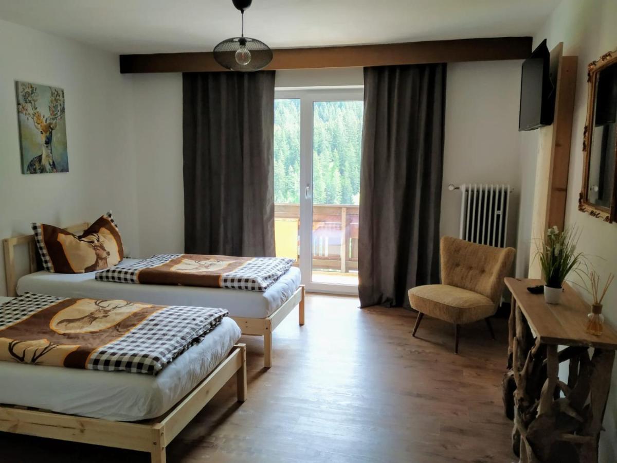 Double or Twin Room Balcony