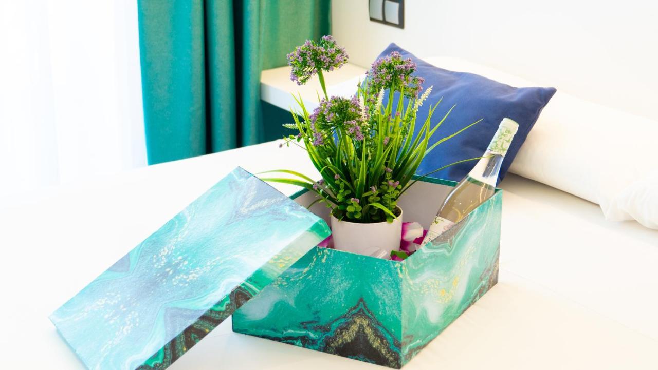 Deluxe Double Room Side Sea View