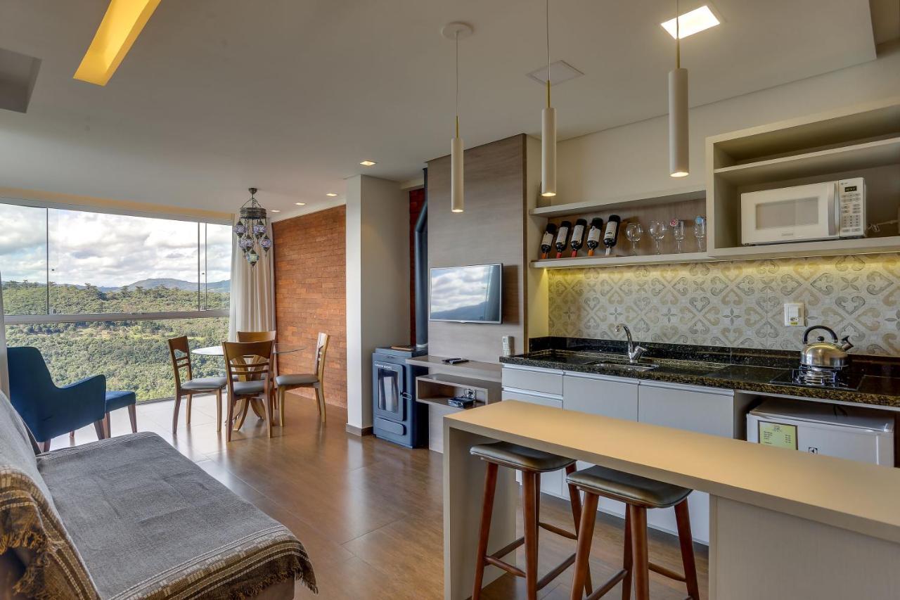 Deluxe Double or Twin Room Mountain View