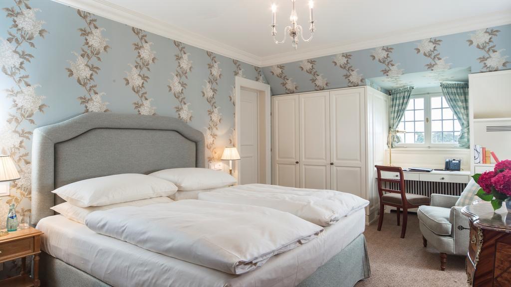 Castle Park View Room