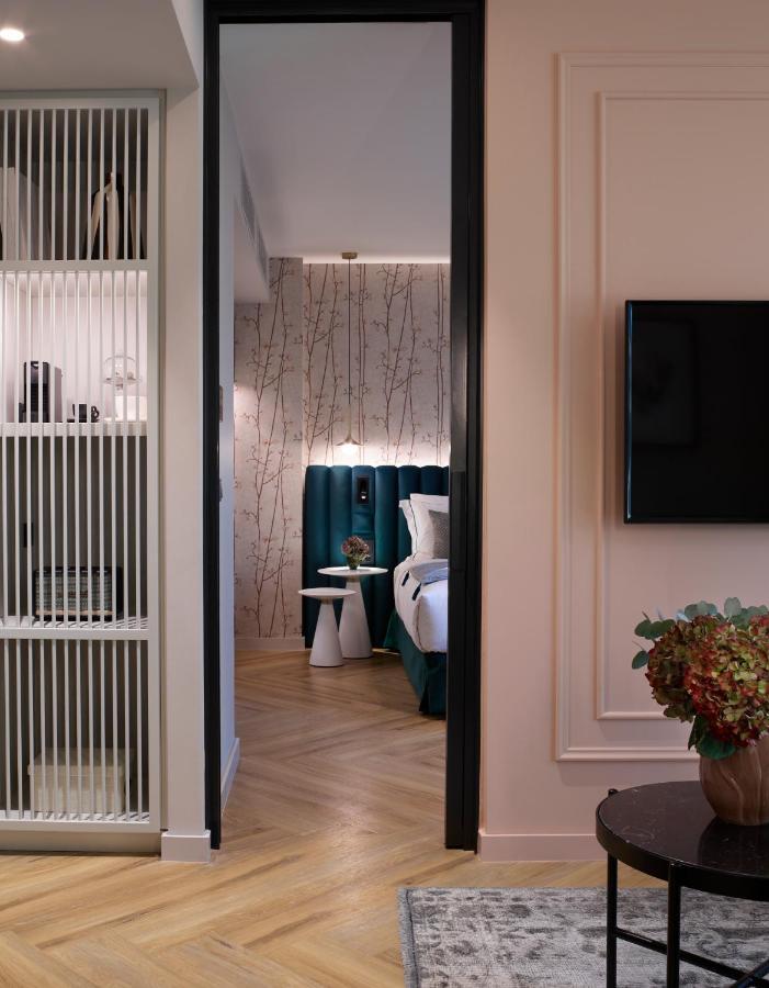 Superior King Suite