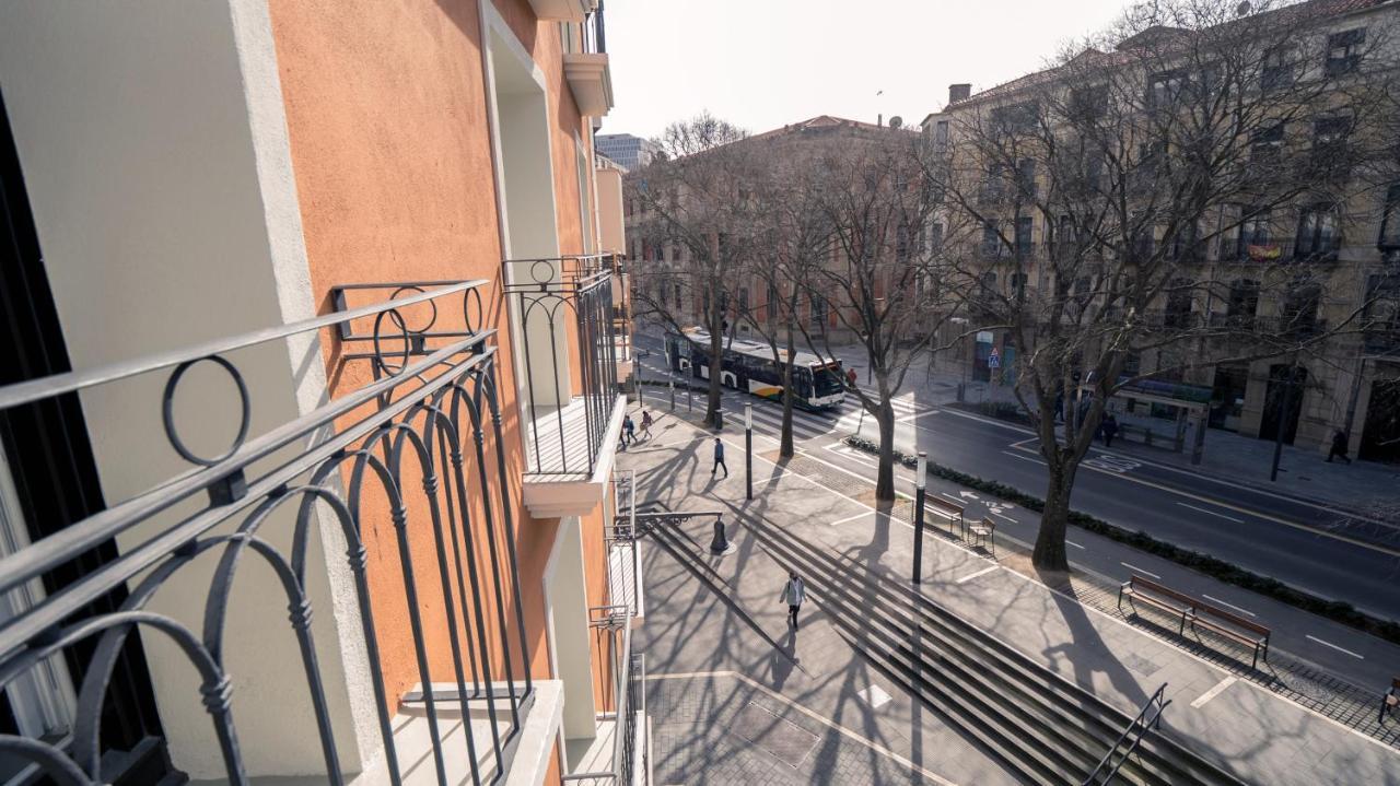 Single Room Balcony