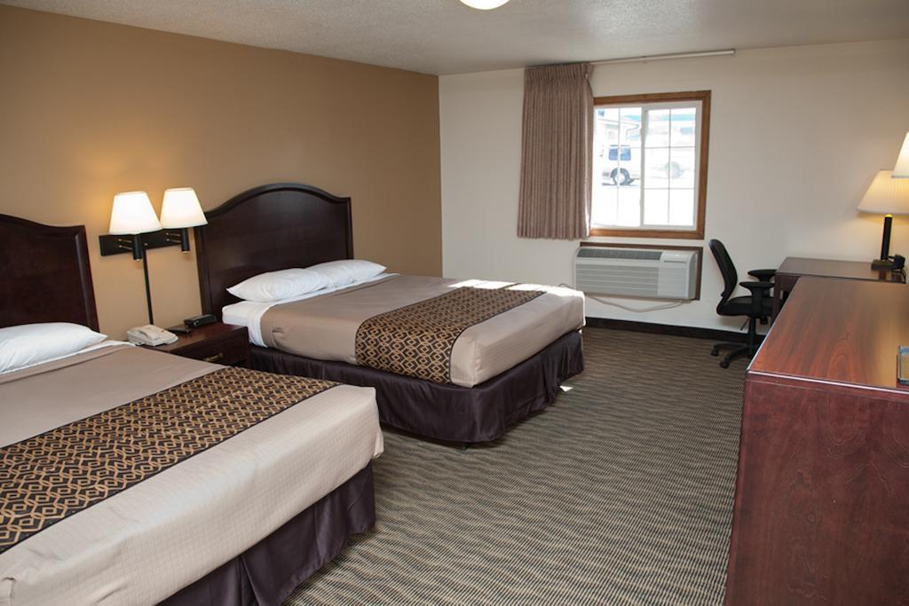 2 Double Beds Non-Smoking