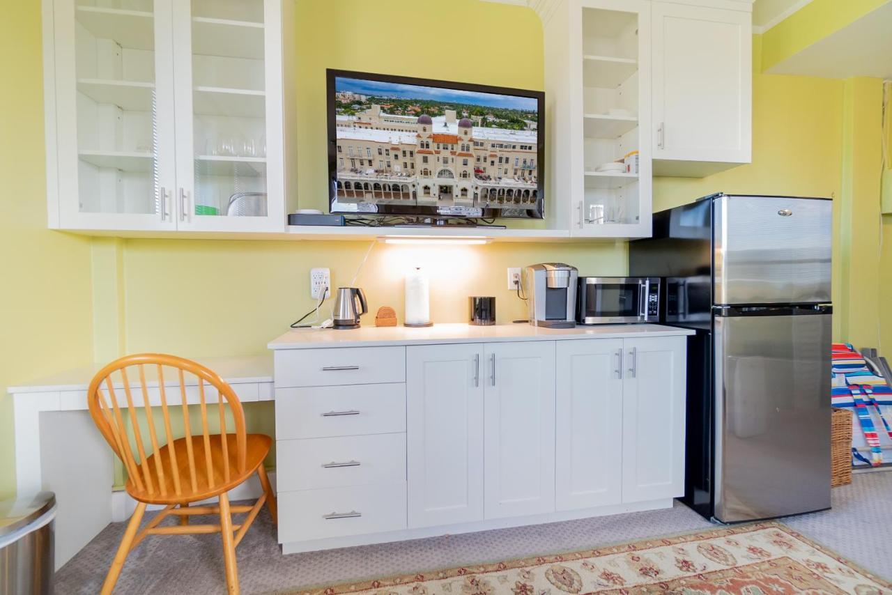 Superior Studio