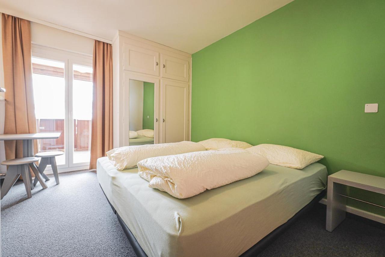 Double Room shower or toilet