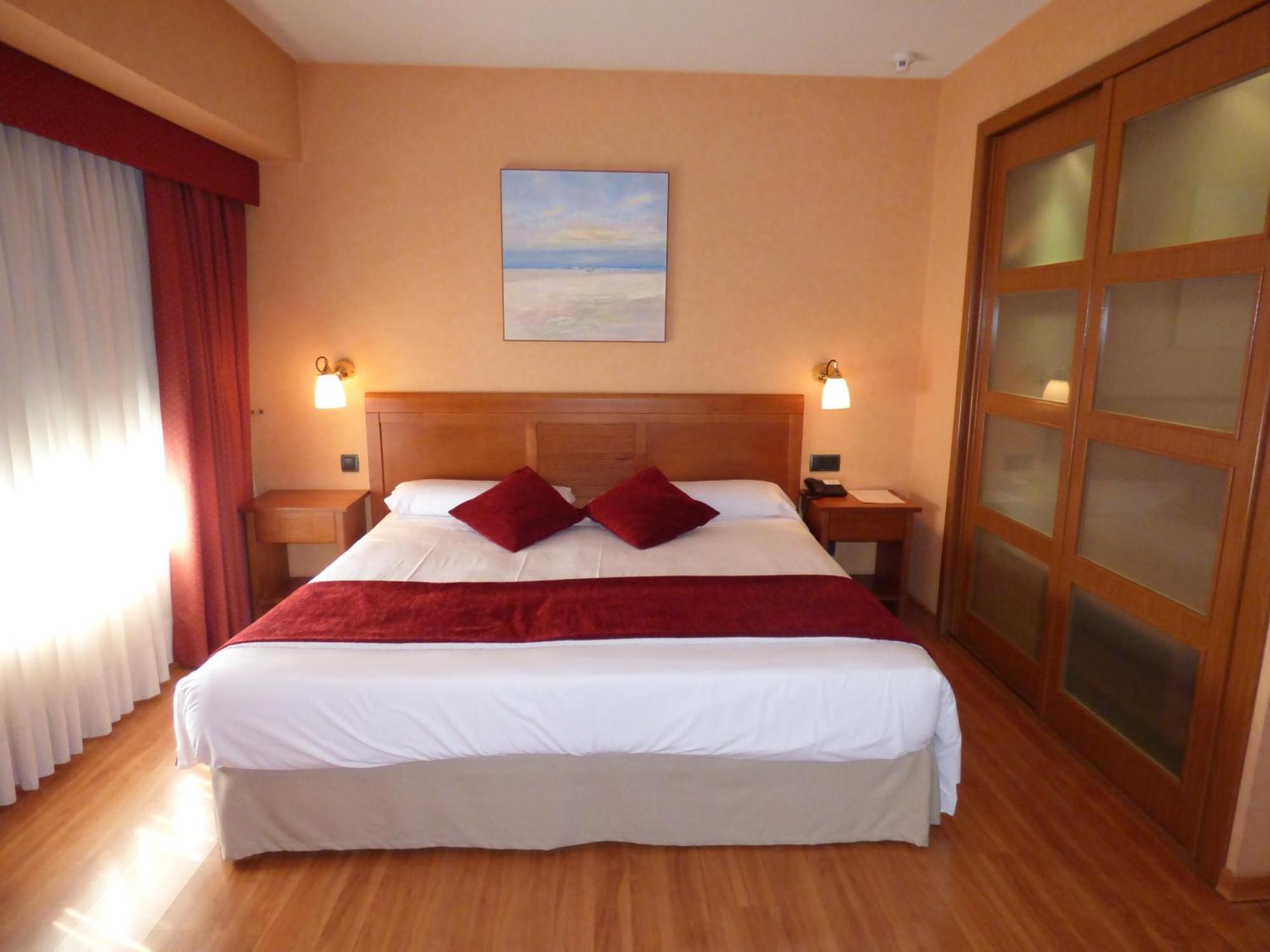 Superior King Room,1026710521:JPEG