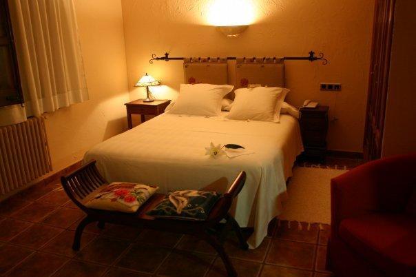 Double or Twin Room,275930125:JPEG