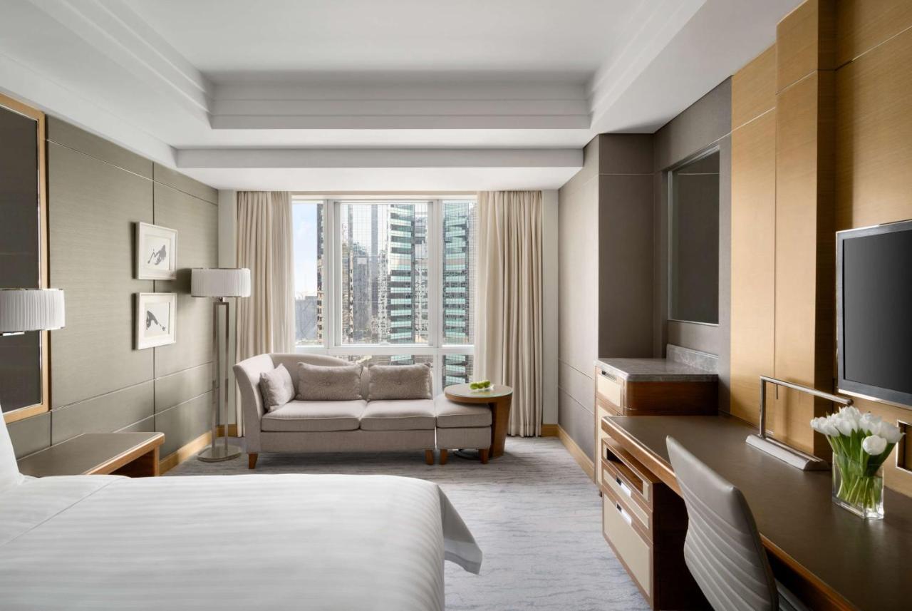 Deluxe King Room inclusive Mini Bar