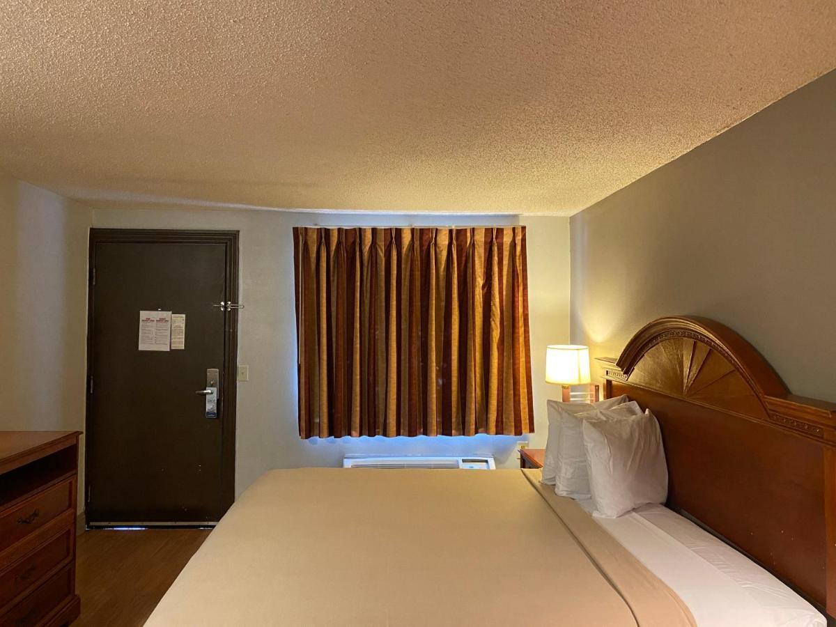 King Room Non-Smoking