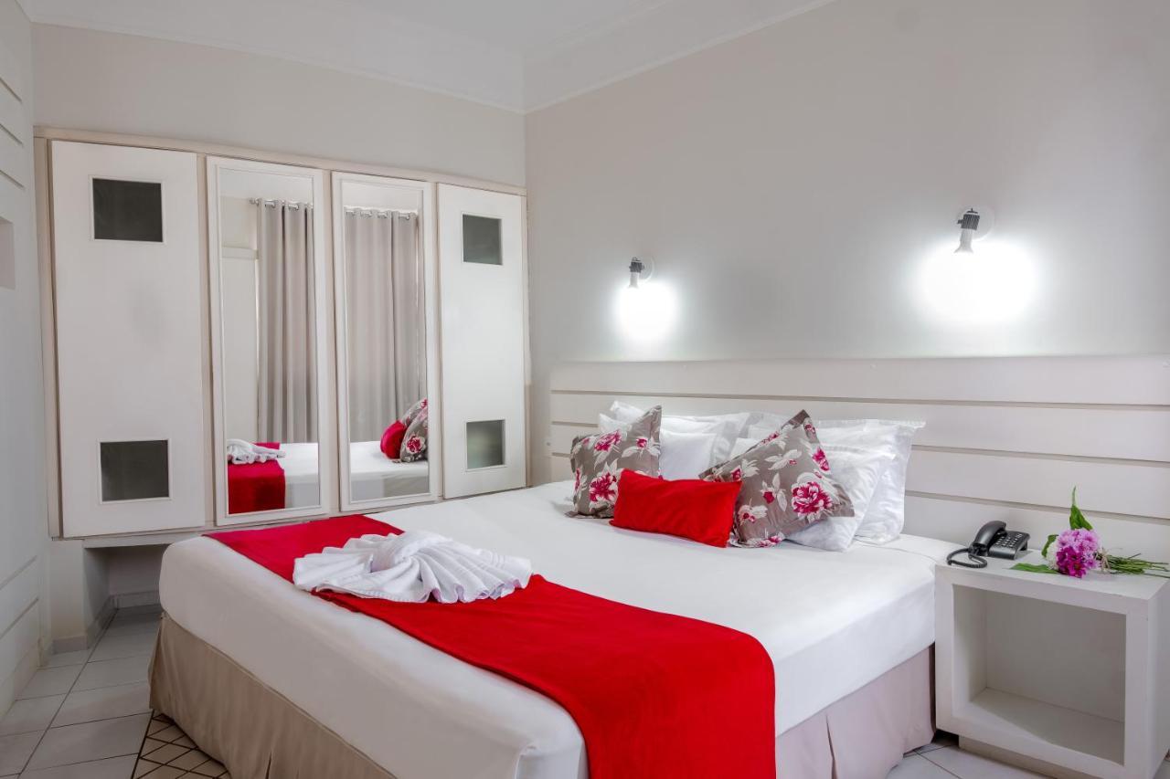 Deluxe Double or Twin Room Spa Bath