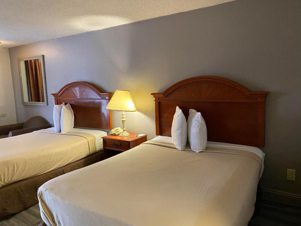 Double Room Two Double Beds Mobility Access or Non-Smoking