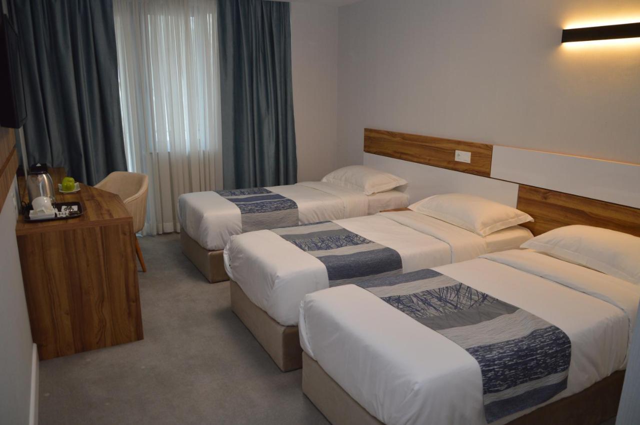 Triple Room Balcony