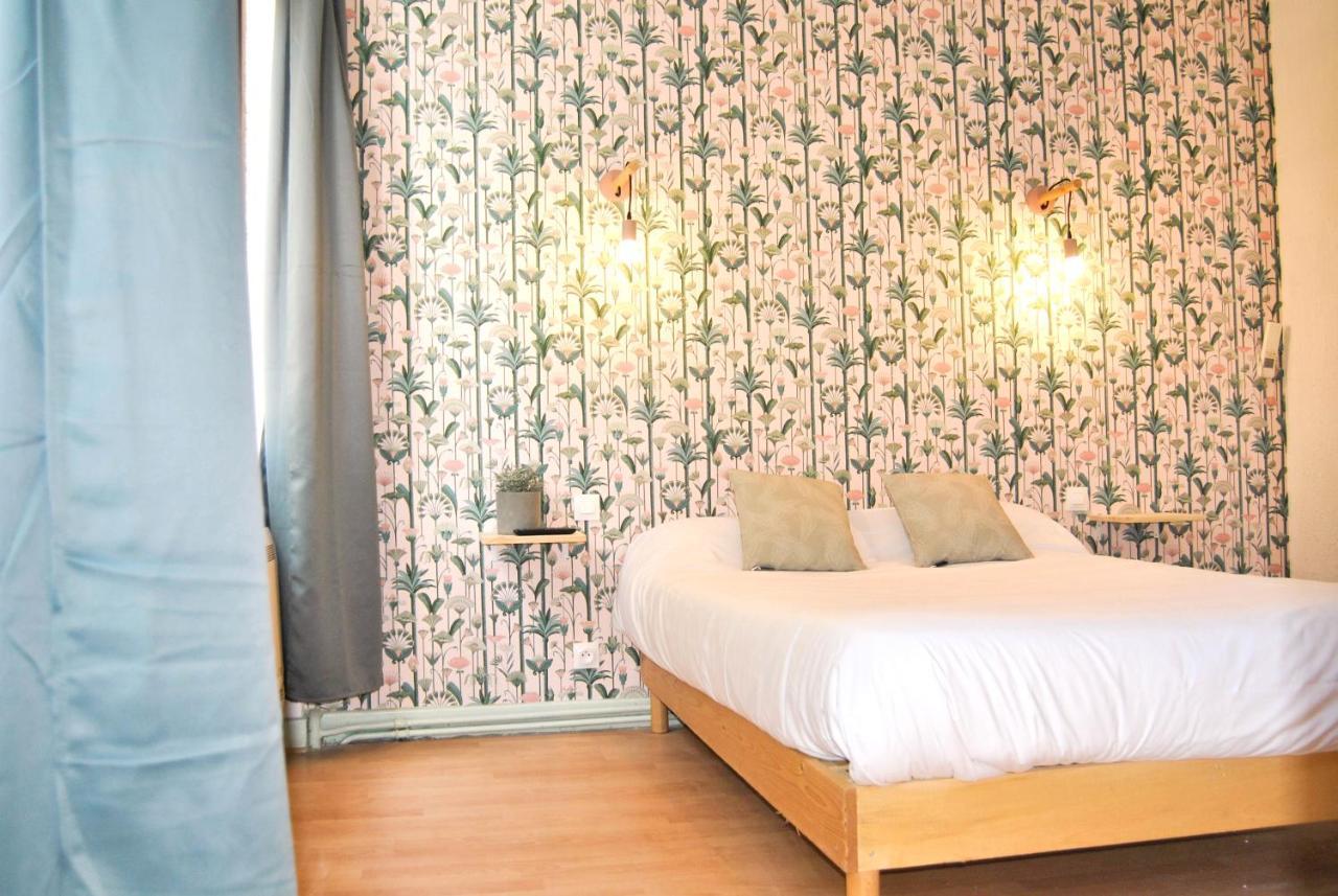 Chambre Triple avec Salle de Bains Privative