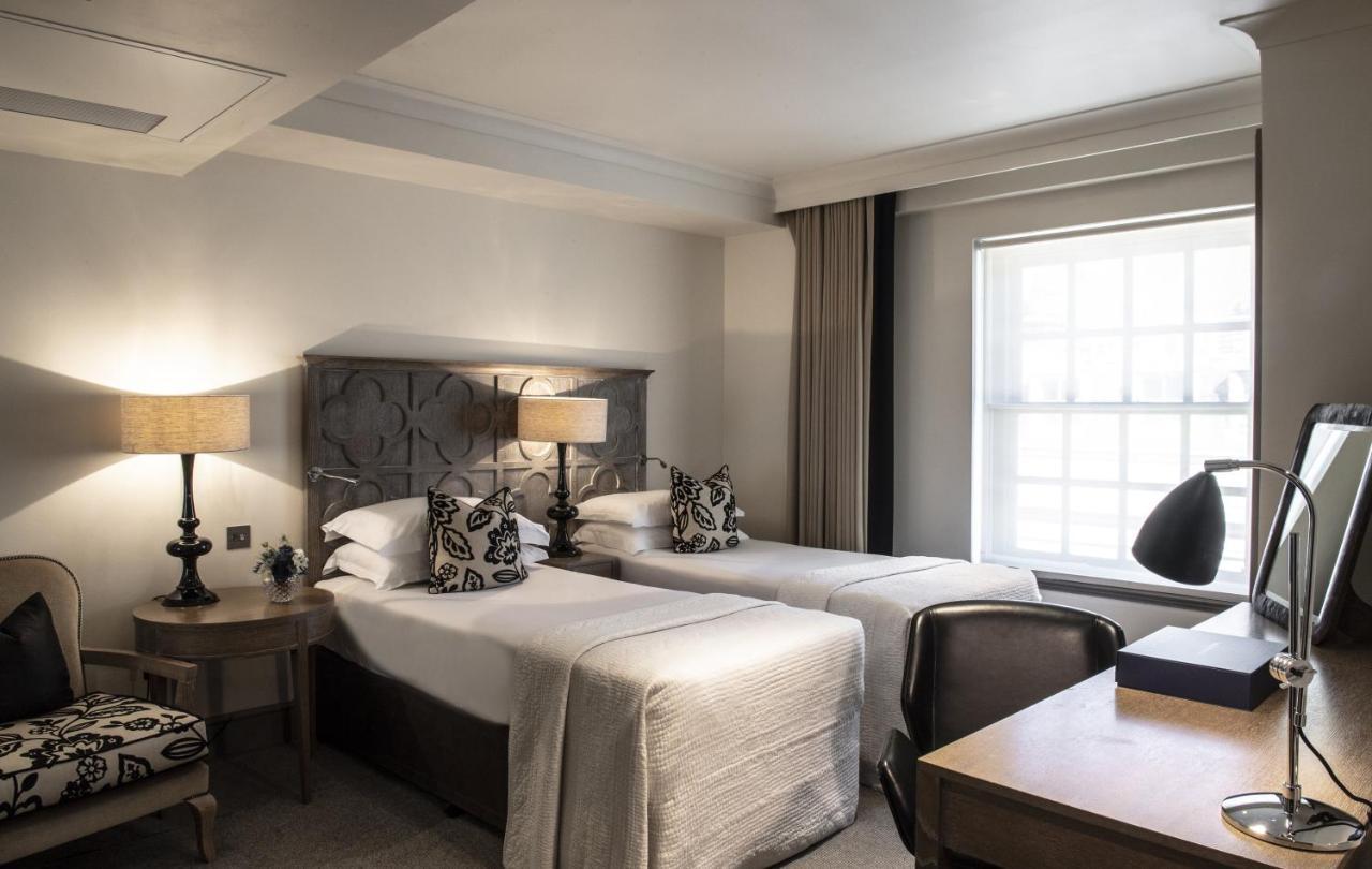 Twin Room,1709936147:JPEG