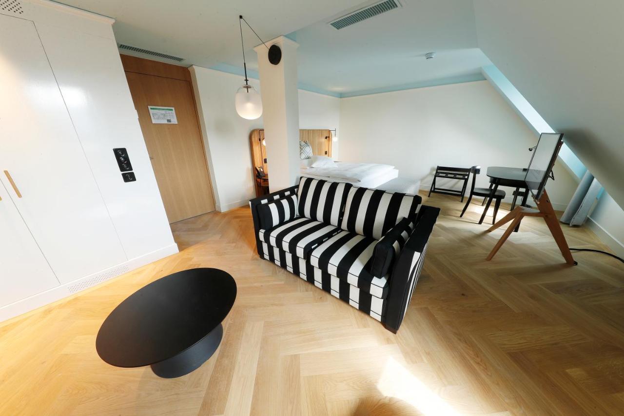 Suite Sofa Bed