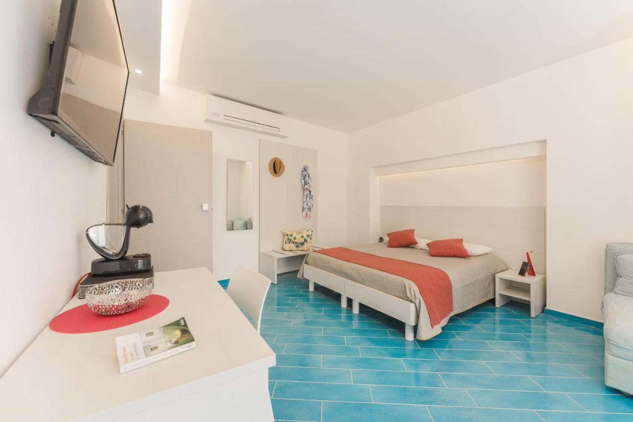 Comfort Triple Room