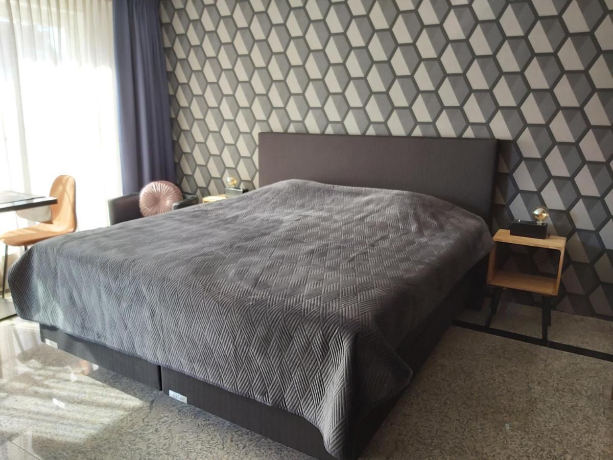 Terrace Room
