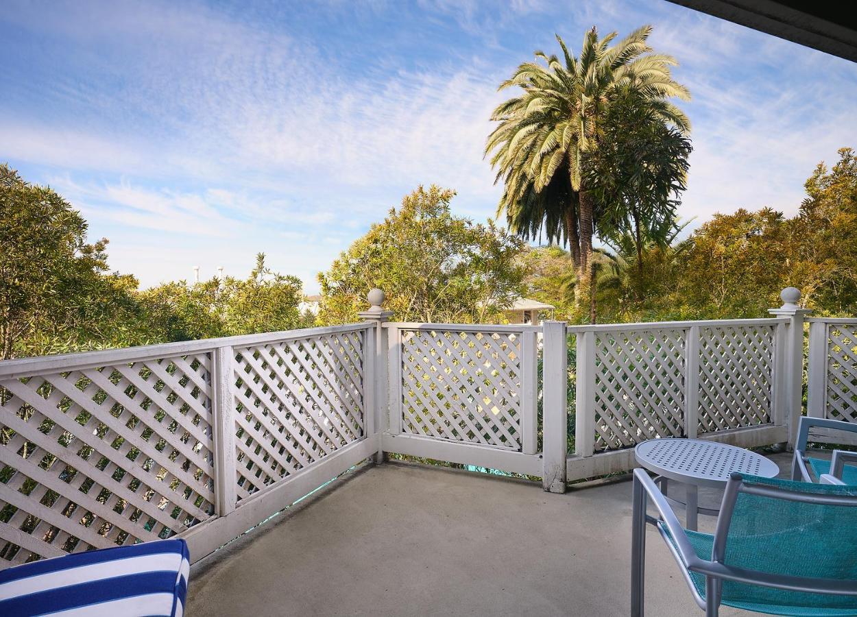 King Room Garden View