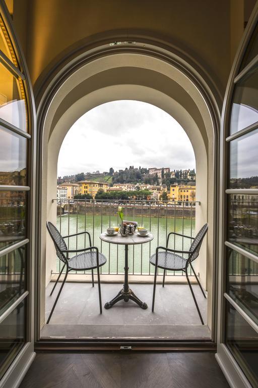 Deluxe Double or Twin Room Balcony River View