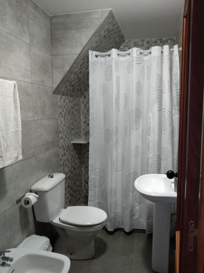 Eenpersoonskamer met Gedeelde Badkamer en Toilet