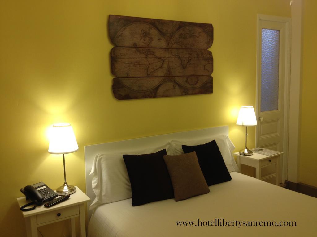 Double or Twin Room,215152883:JPEG