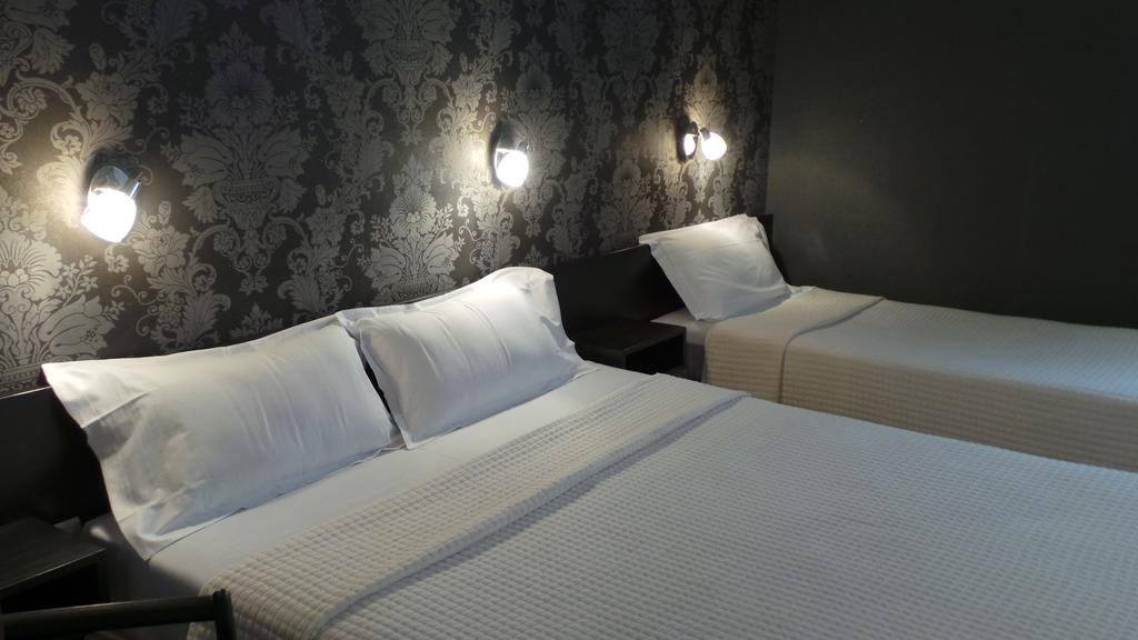 Triple Room,110497854:JPEG