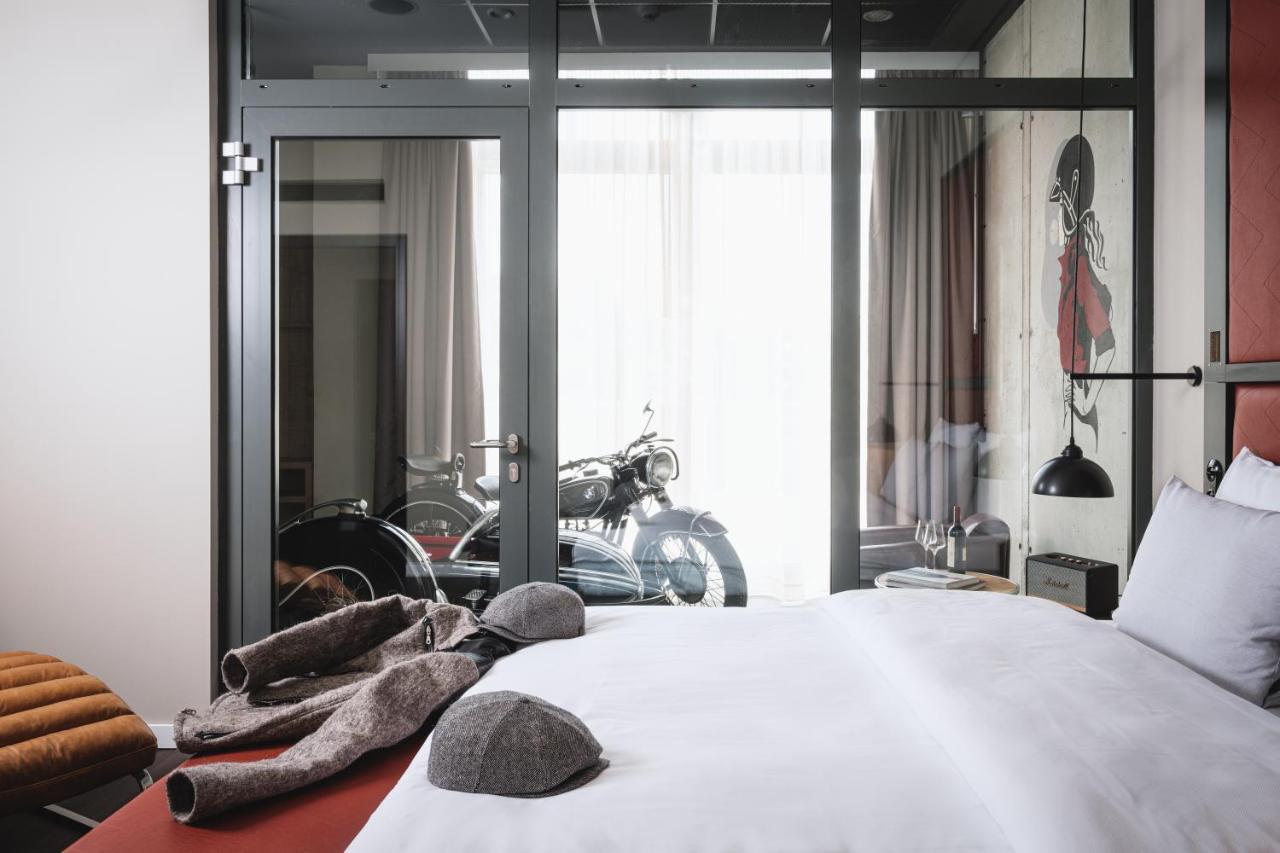Bike Studio – Your Own Motorcycle