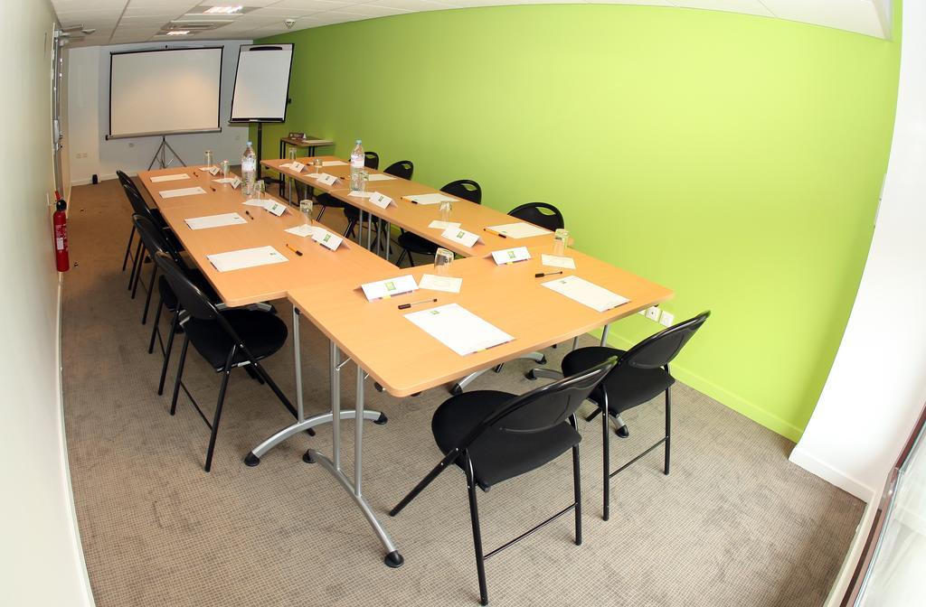 Triple Room,1704945035:JPEG