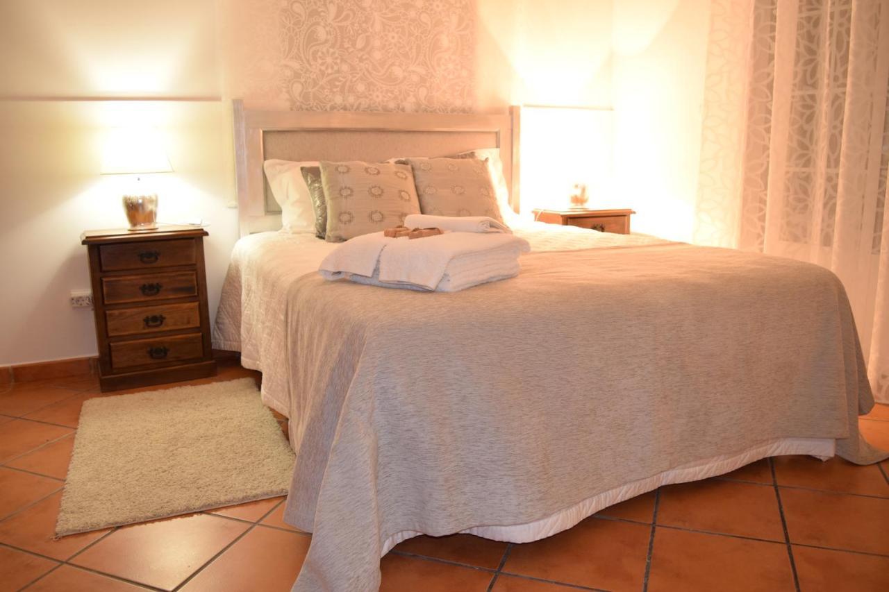 Deluxe Double Room Bath