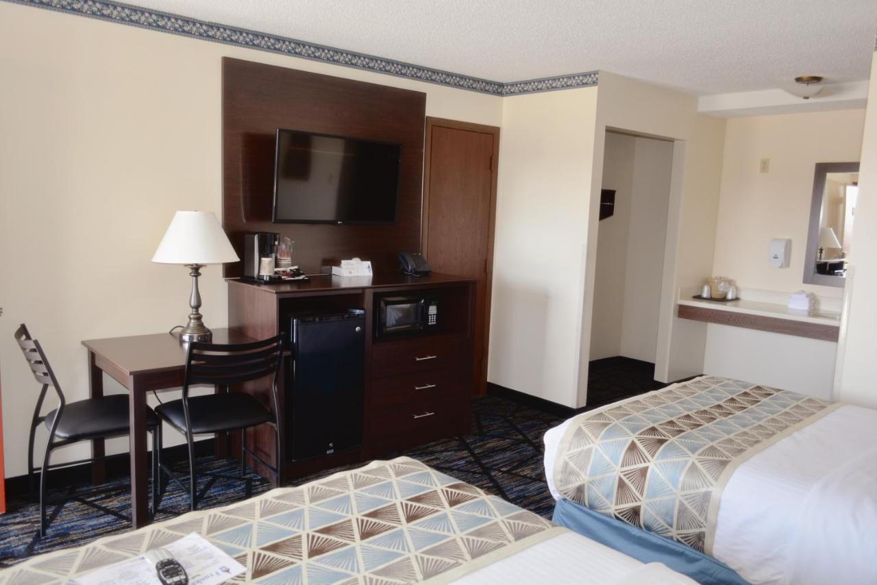 Double Room Two Double Beds