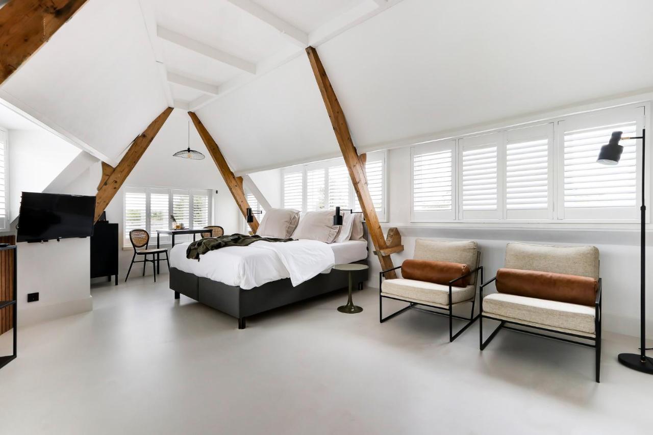 Superior King Suite