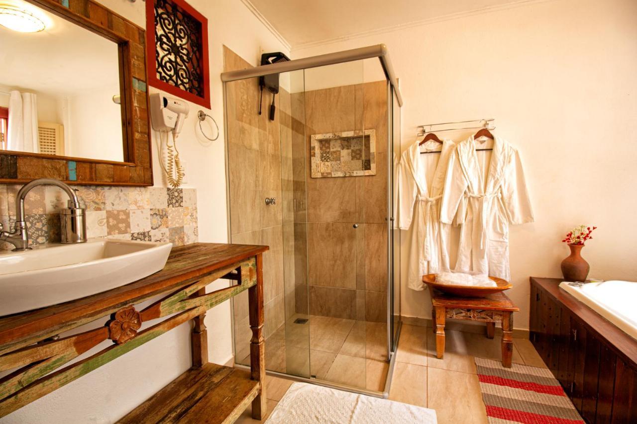 King Suite Spa Bath