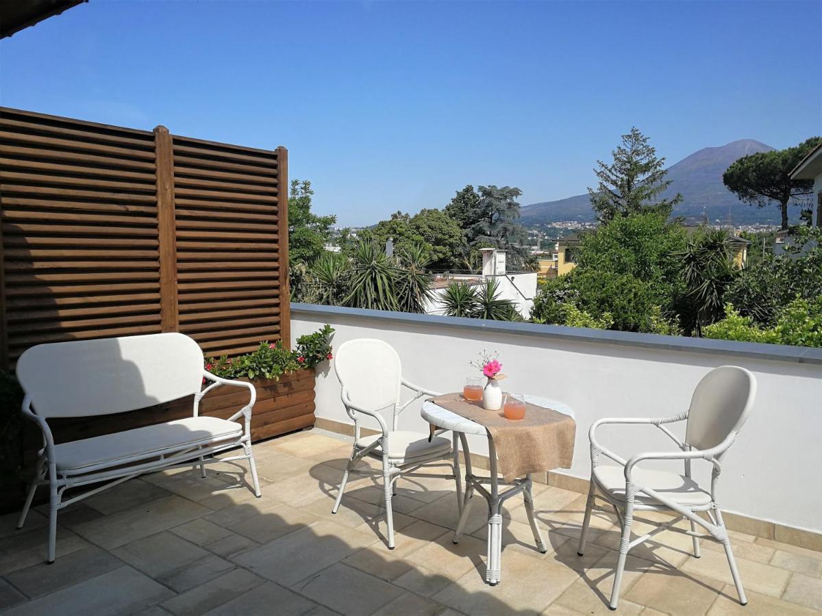 Triple Room Terrace