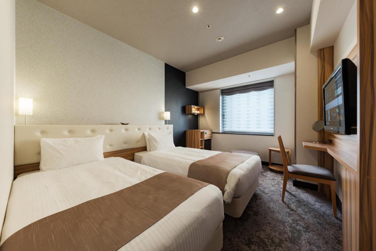 Superior Twin Room (20sqm) - Non-Smoking