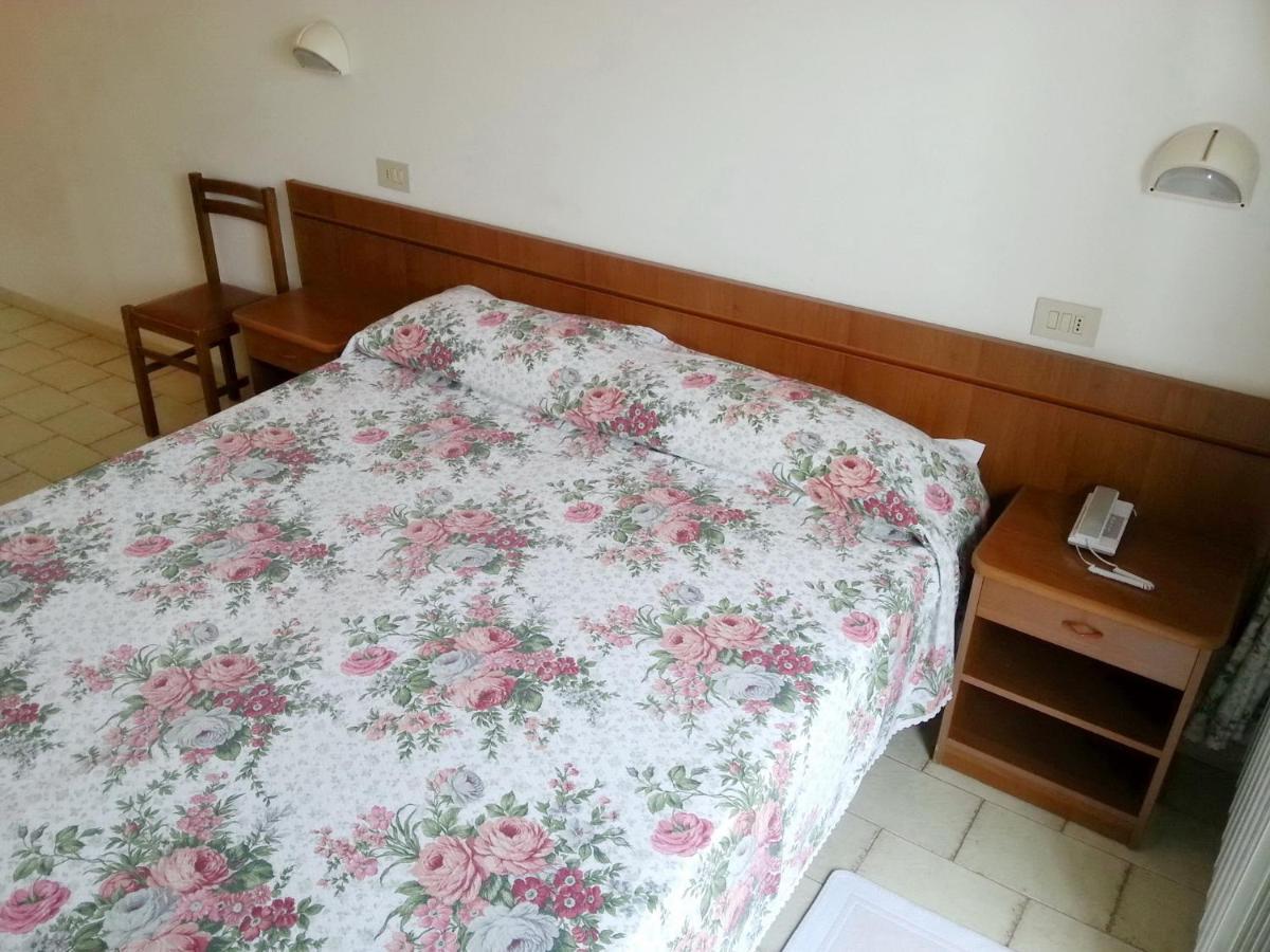 Economy Double or Twin Room