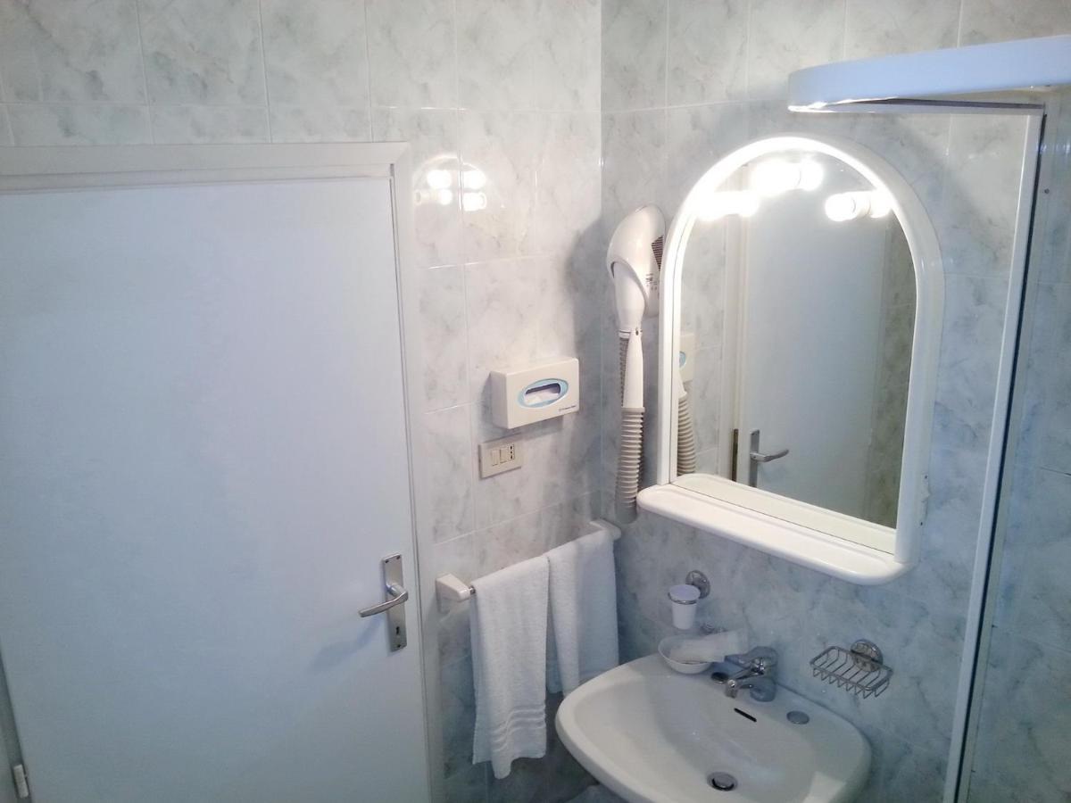 Economy Double or Twin Room