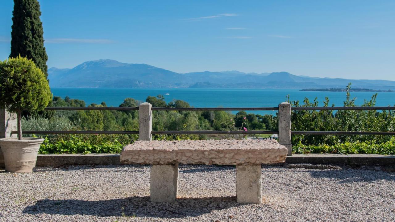 Studio mit Balkon und Seeblick