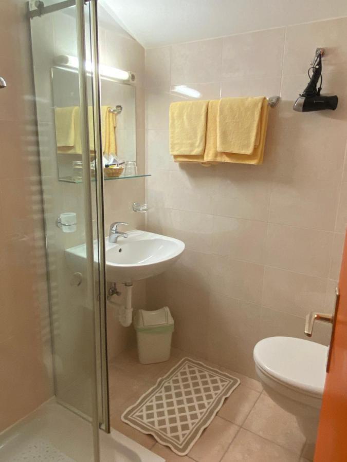 Double Room Mountain View