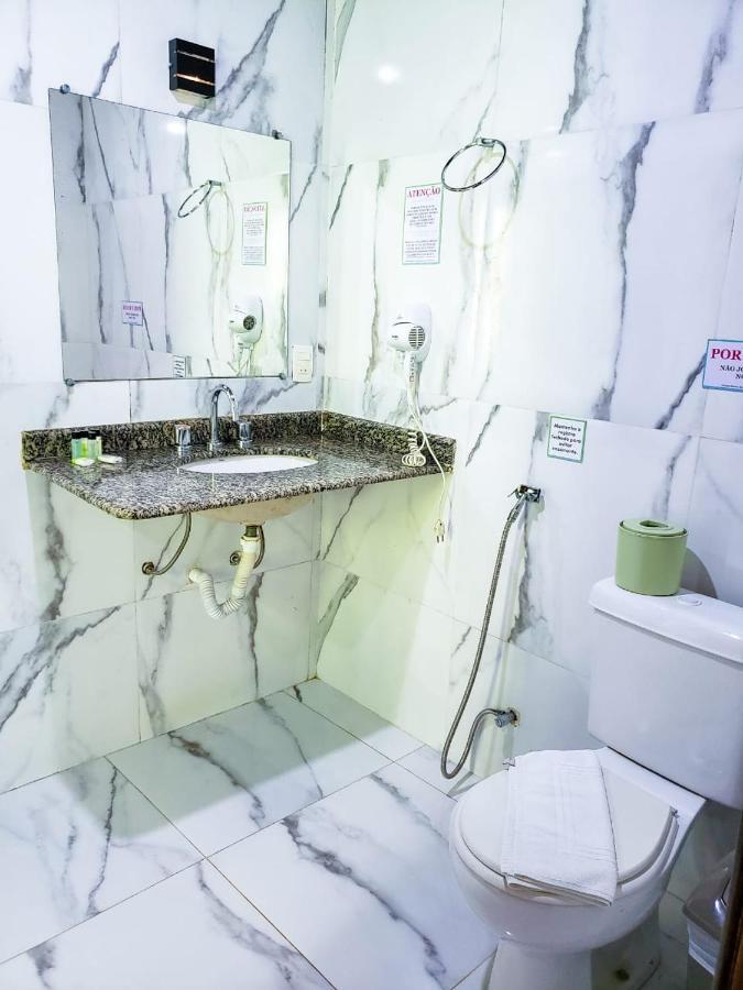 Family Suite Spa Bath