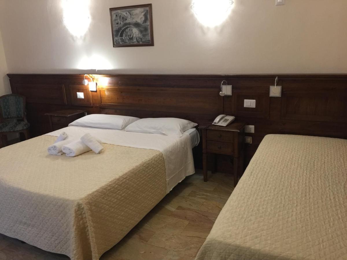 Classic Triple Room,1111731039:JPEG