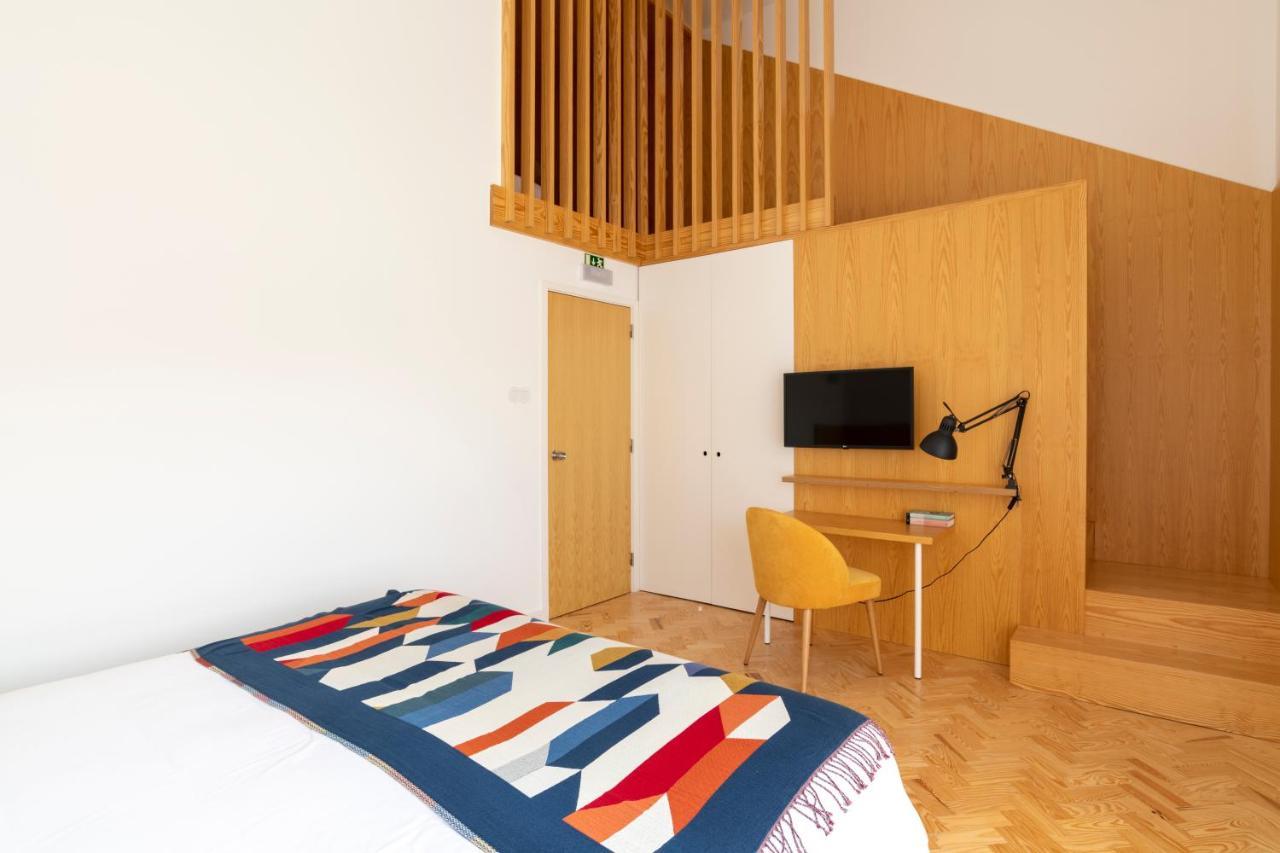 Quarto Duplo com Cama Extra
