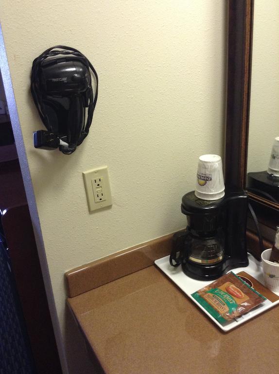 King Room - Non-Smoking