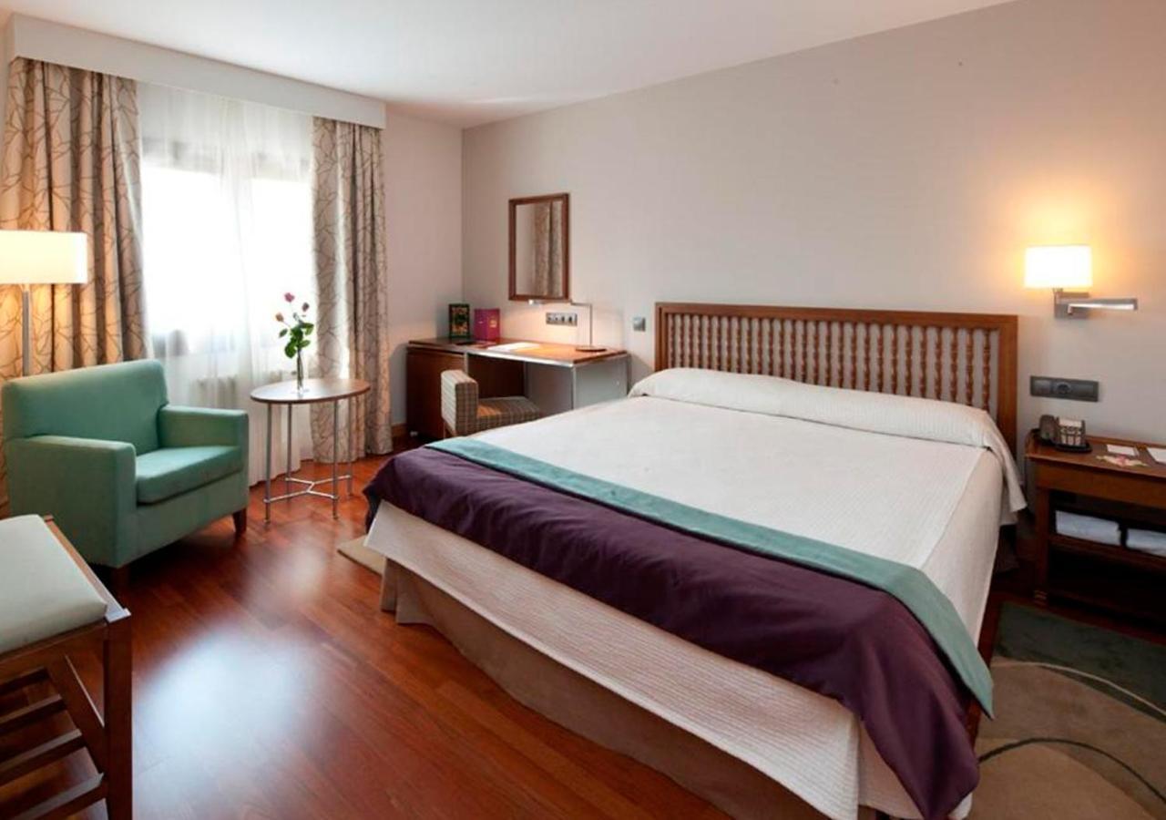 Standard Double Room,1280831287:JPEG